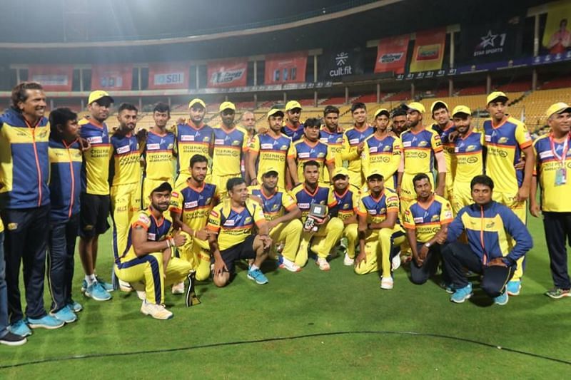 Â Victorious Mysuru Warriors make happy picture