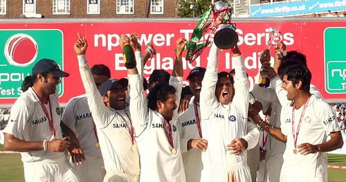 Rahul Dravid and his men after winning the Test series in England