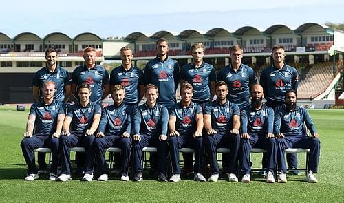 England inch closer to sealing the semi-final berth.