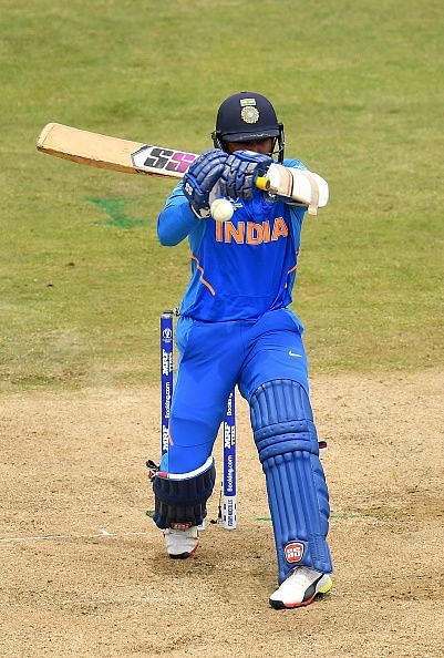 Dinesh Kathik-KKR captain.