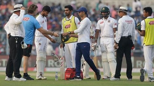Mohammad Shami's bouncer hit Nayeem Hasan hard.