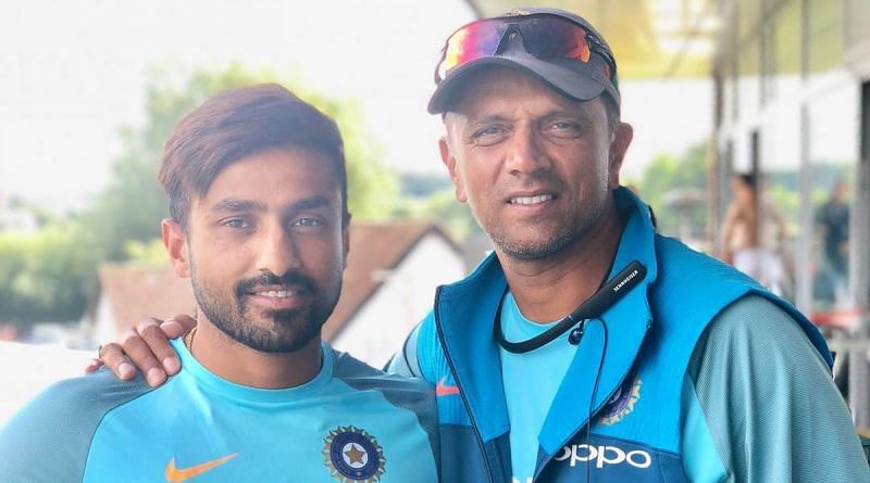 Karun Nair and Rahul Dravid [PC: Statesman]
