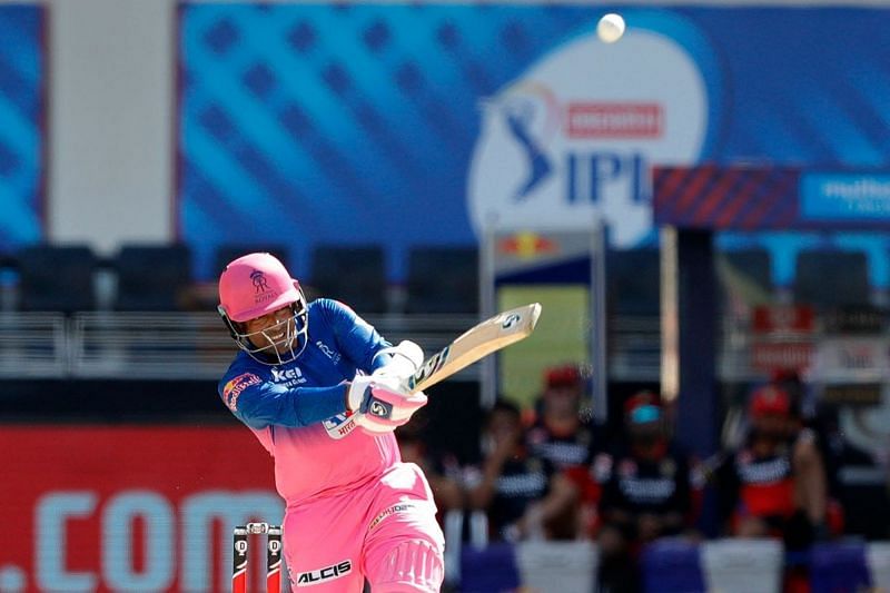 Robin Uthappa scored 41 (22)
