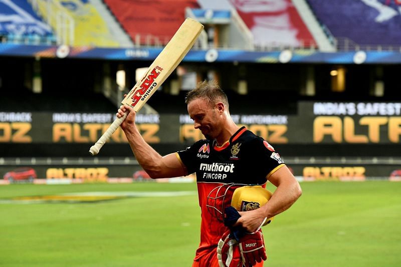 AB de Villiers secured RCB’s win with an unbeaten 55* (22)
