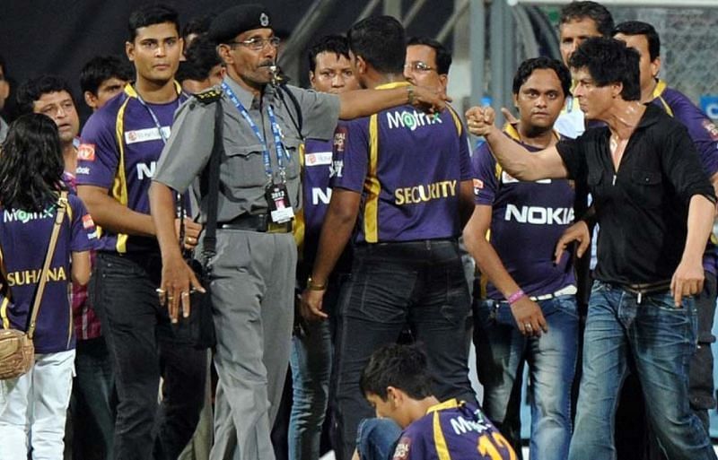 A group of people standing together<p></p><p>Description automatically generated with low confidence