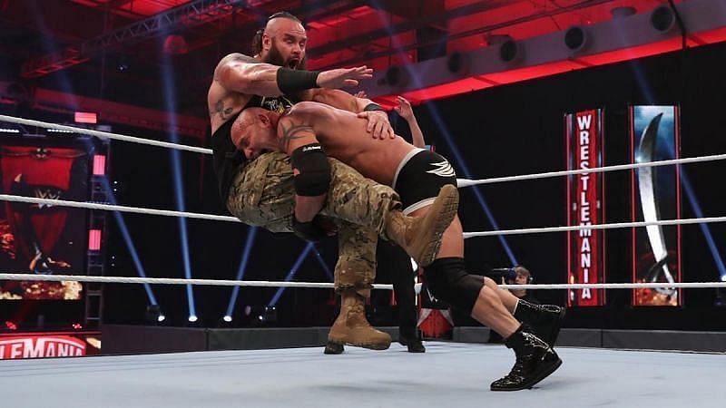 WWE WrestleMania 36 में गोल्डबर्ग और ब्रॉन स्ट्रोमैन का मुकाबला हुआ था