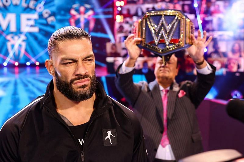 वो कारण जिनके आधार पर रोमन रेंस WWE SmackDown में नहीं नजर आए