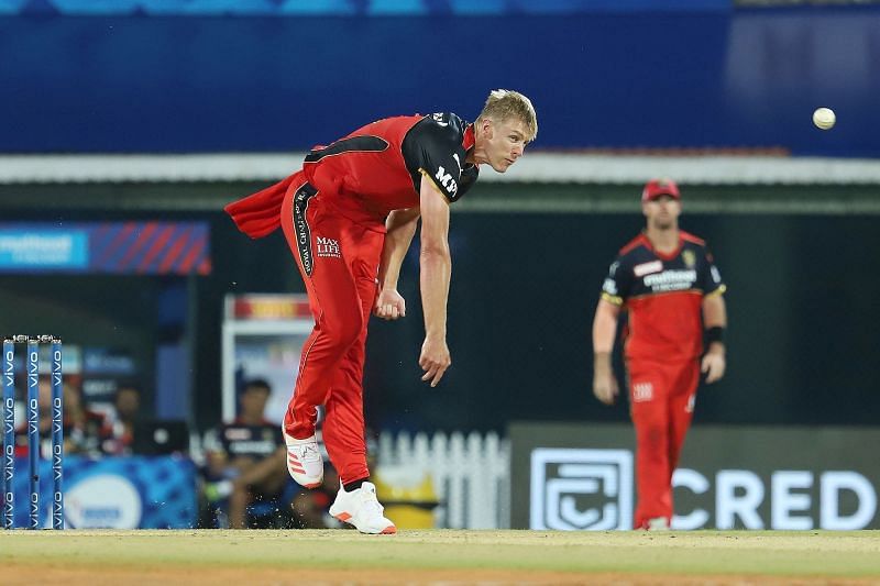 Kyle Jamieson bowling for RCB