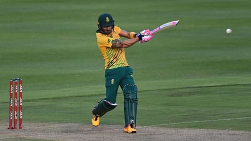 Faf du Plessis will look to play a key role in this game.