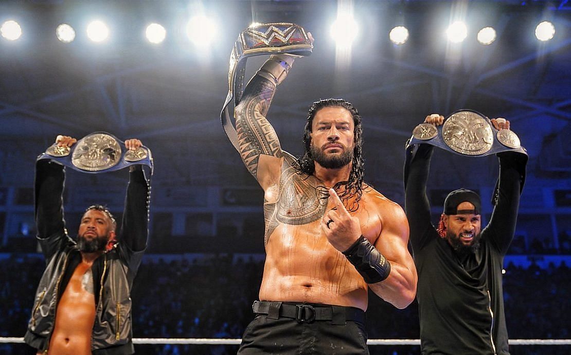 WWE के दिग्गजों ने मौजूदा चैंपियंस के साथ रोमन रेंस को भी धमकी दी