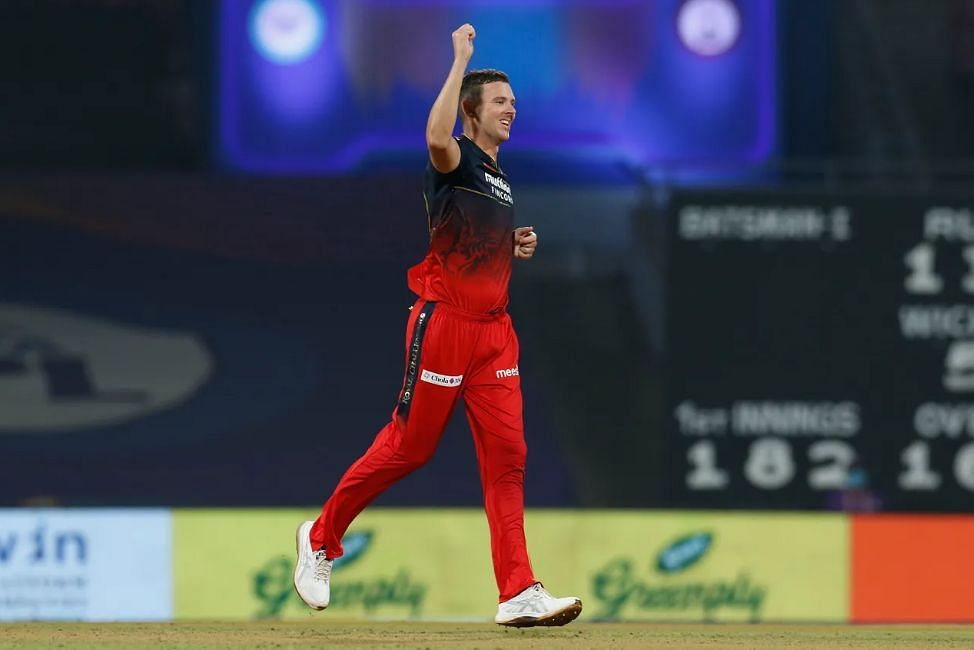 Josh Hazlewood showed a lot of variety in his bowling [P/C: iplt20.com]