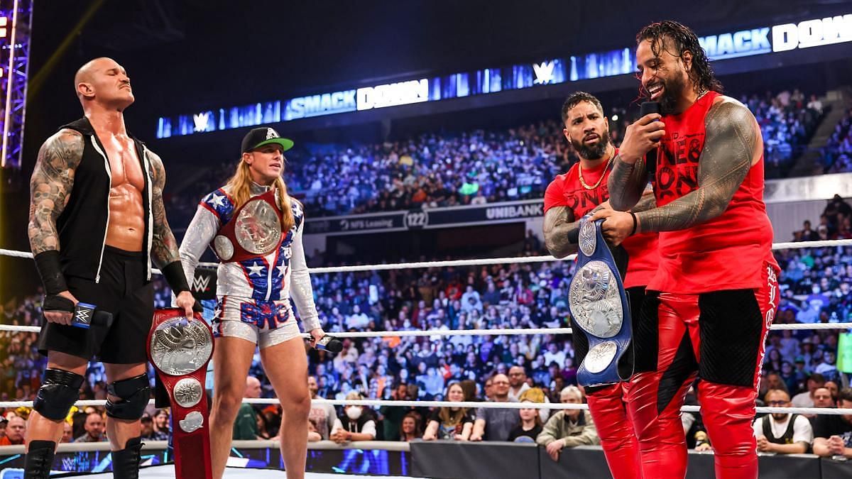 WWE SmackDown के एपिसोड में Raw के चैंपियंस का देखने को मिला दबदबा