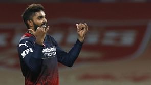 "Replacing Yuzvendra Chahal at RCB is no mean feat" - RCB spin bowling coach Sridharan Sriram on Wanindu Hasaranga's impact in IPL 2022