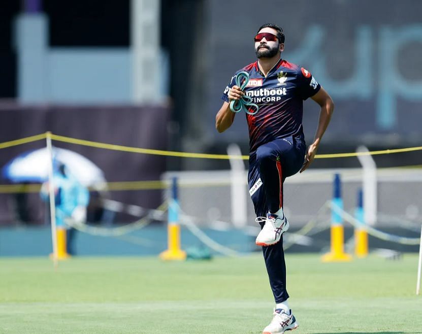 मोहम्मद सिराज का प्रदर्शन अच्छा नहीं रहा है (Photo Credit - IPLT20)
