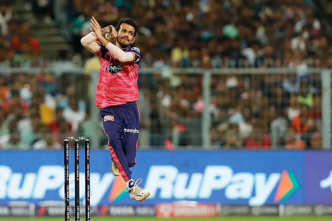 "It is no longer on his head" - Aakash Chopra predicts Chahal to win back IPL 2022 Purple Cap
