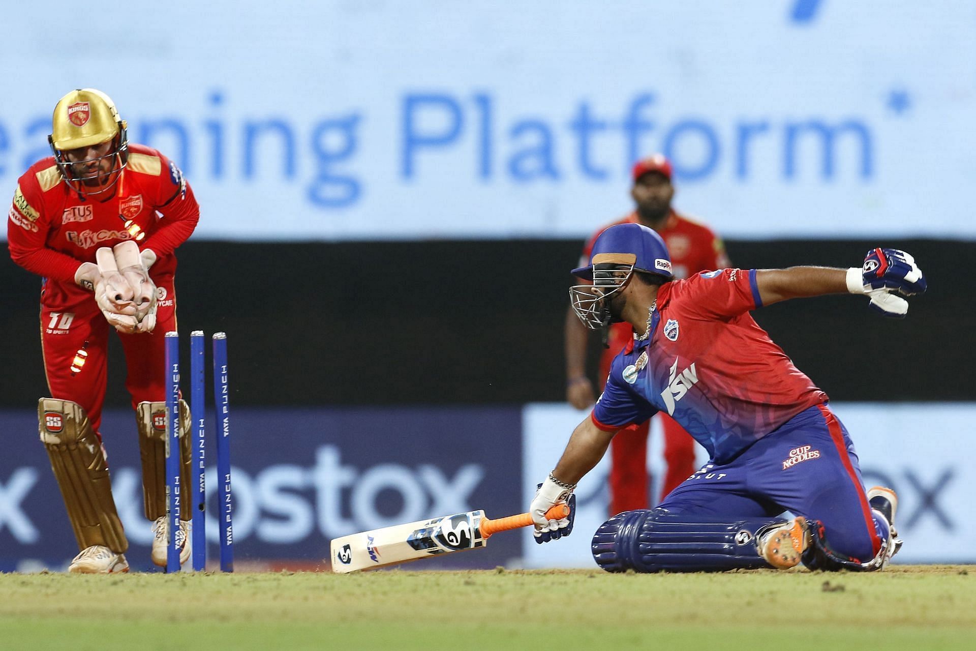 ऋषभ पंत स्टंप आउट हुए (Photo Credit - IPLT20)