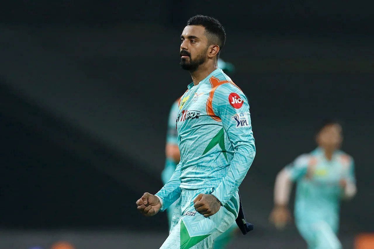 केकेआर पर जीत दर्ज करने के बाद लखनऊ सुपरजायंट्स की टीम अंक तालिका में शीर्ष पर पहुंच गई है