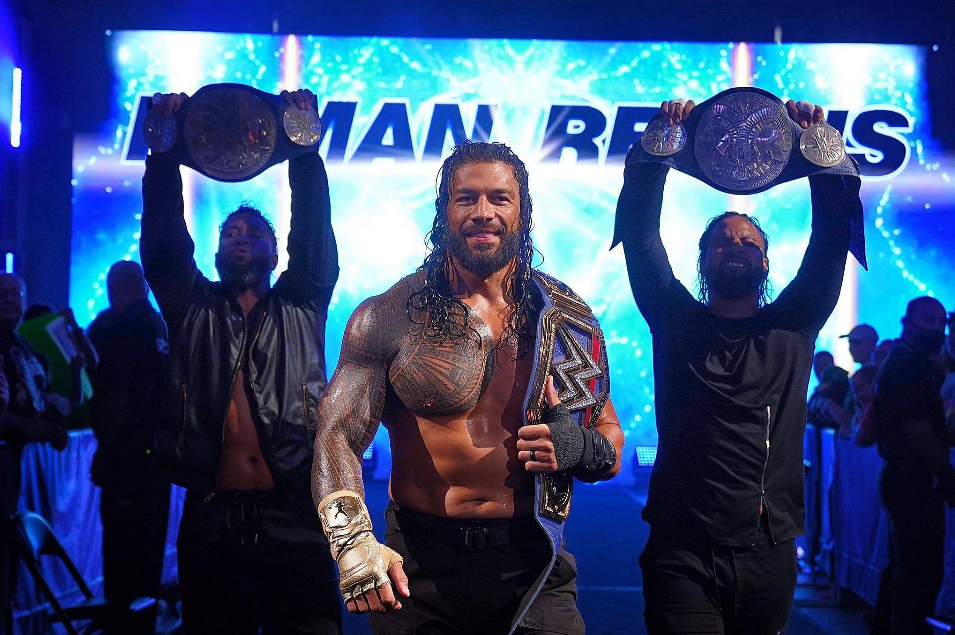 WWE अनडिस्प्यूटेड चैंपियंस द ब्लडलाइन