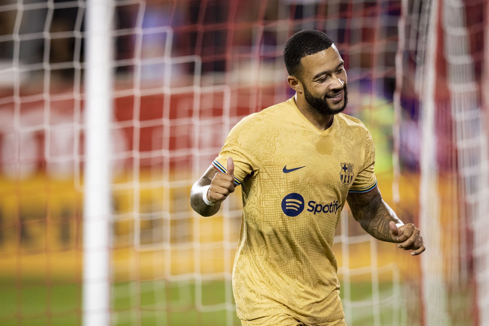 Memphis Depay is wanted at Stamford Bridge.