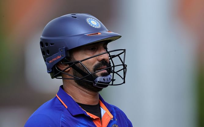 [WATCH] When Dinesh Karthik got angry at Rohit Sharma ahead of Nidahas Trophy final match-winning knock