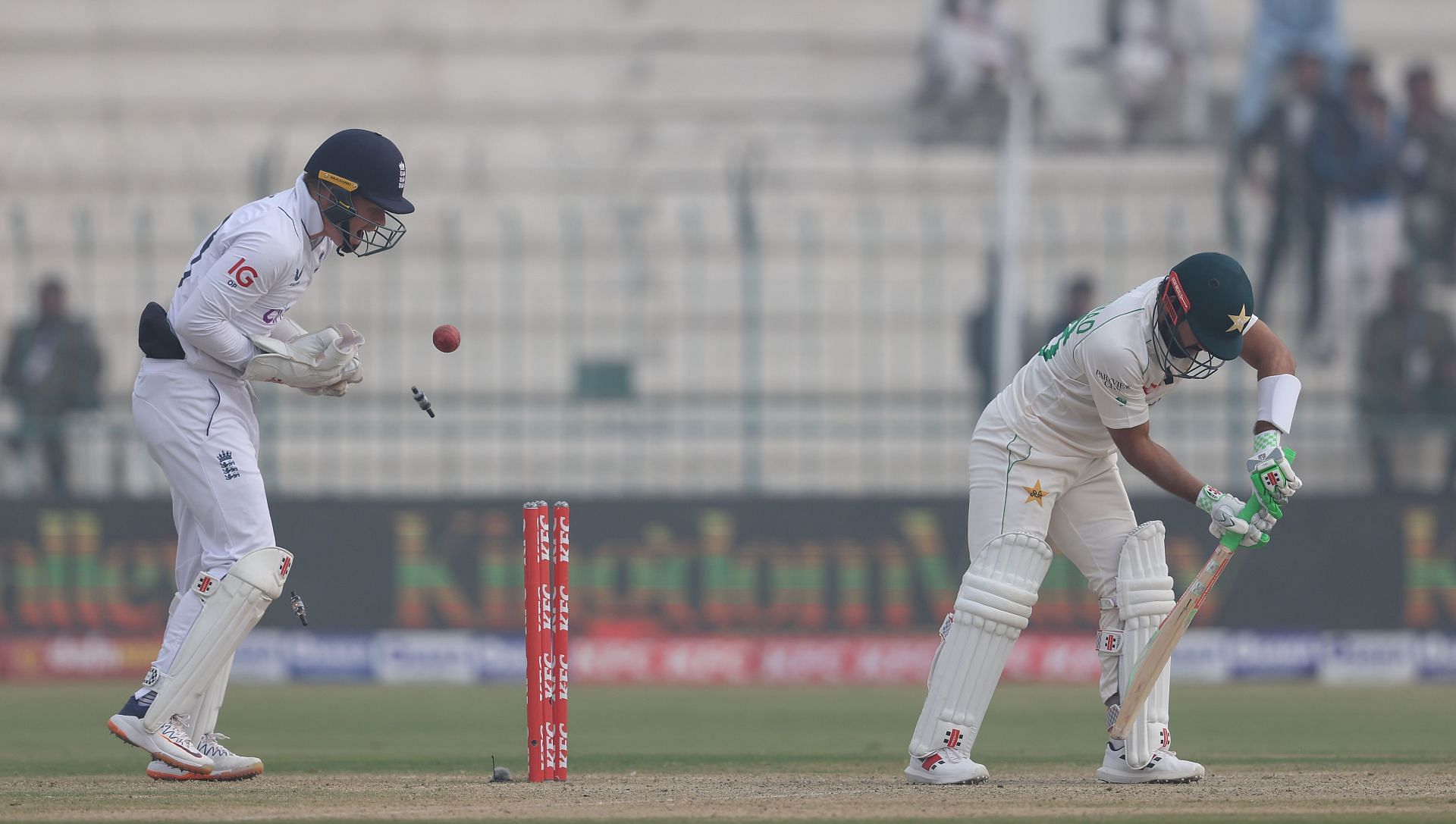 Pakistan v England - Second Test Match: Day Two