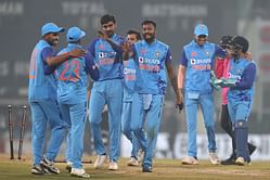 "Anything in the range of 120-130 would have been really challenging" - Paras Mhambrey after India's hard-fought win over New Zealand in second T20I