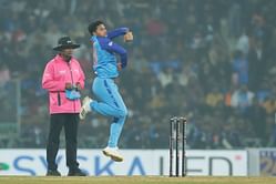 "Even the spiders don't spin the web as much" - Aakash Chopra on the spinners ruling the roost in 2nd IND vs NZ T20I