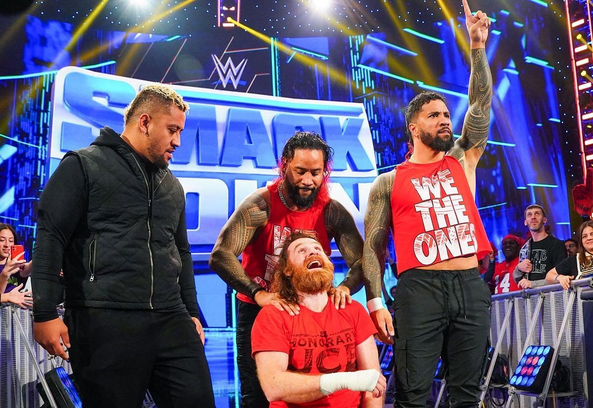 WWE SmackDown को हुआ थोड़ा फायदा 