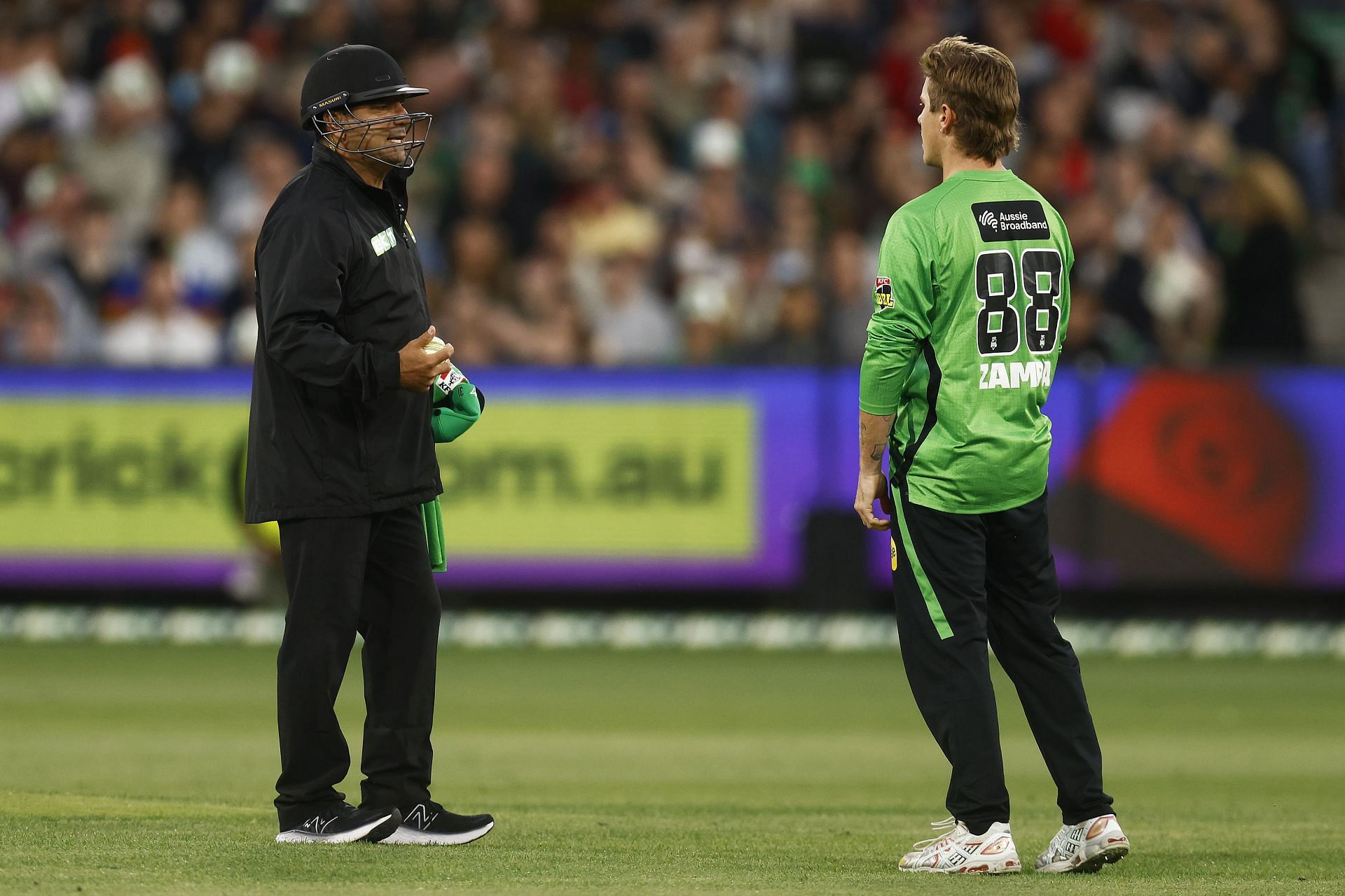 BBL - Melbourne Stars v Melbourne Renegades
