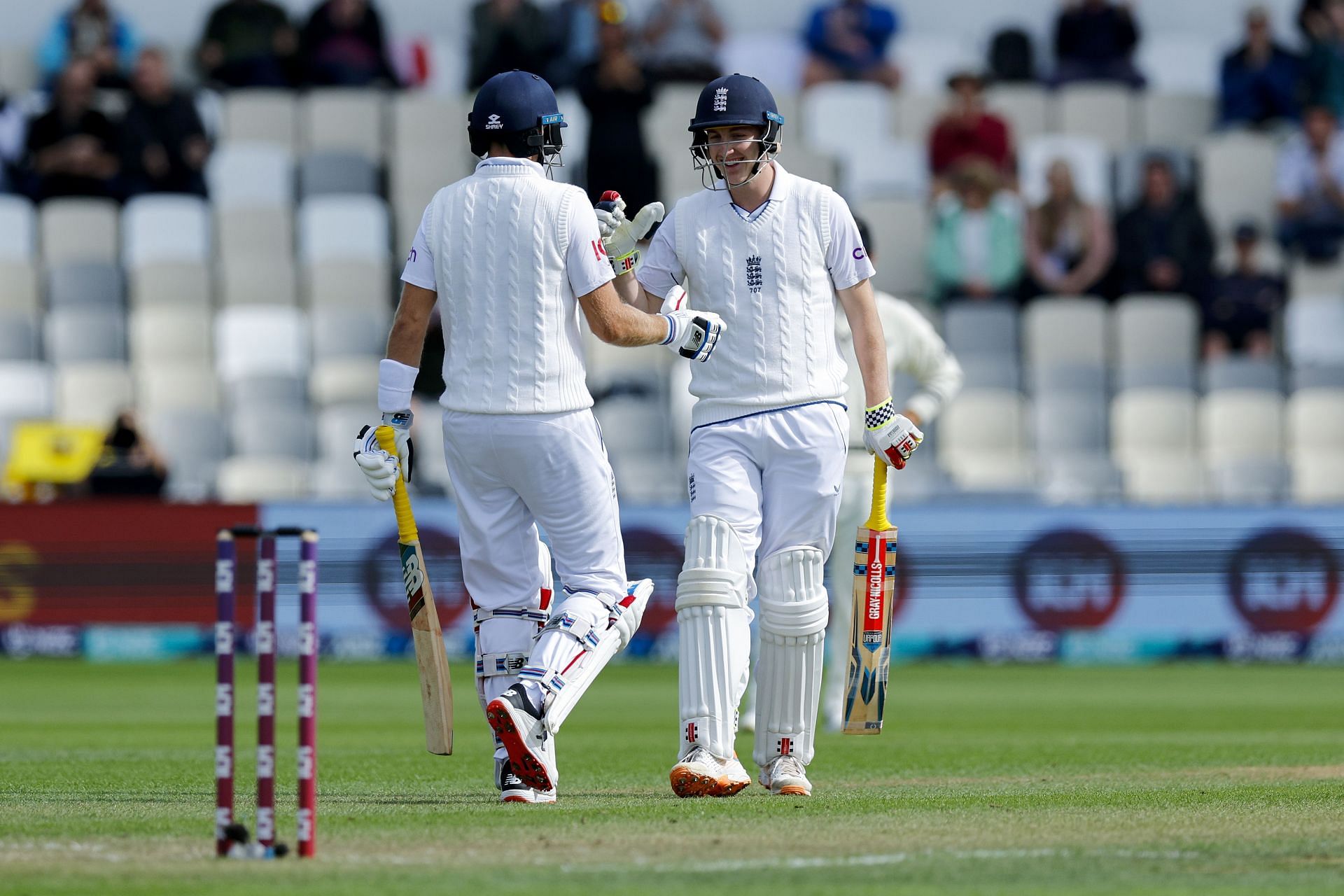 New Zealand v England - 2nd Test: Day 2
