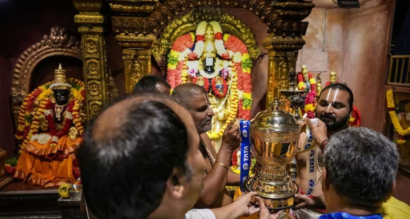 धोनी की अगुवाई में चेन्नई ने पांचवीं बार जीता आईपीएल का खिताब 