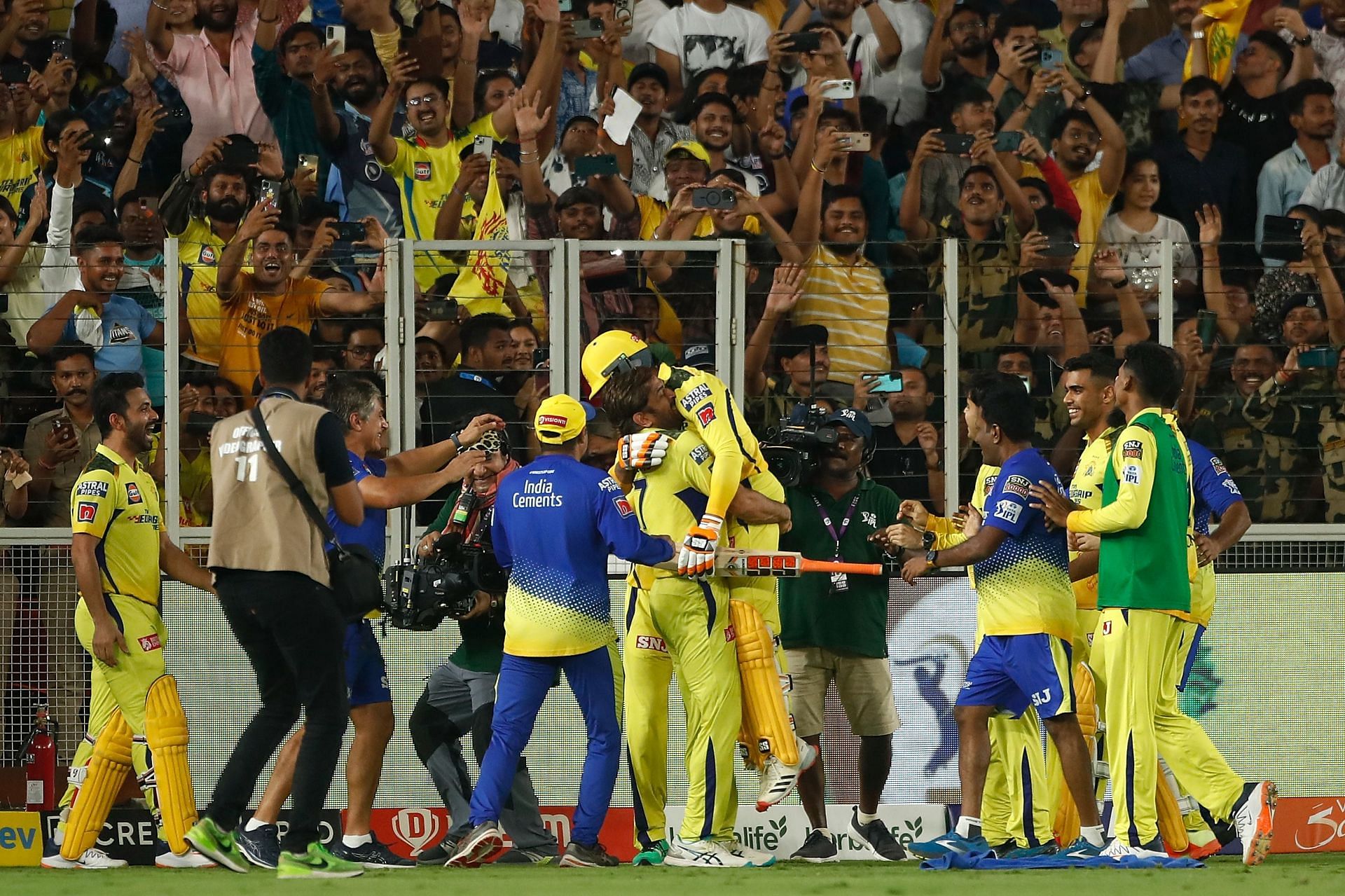 IPL 2023: Final - Chennai Super Kings v Gujarat Titans