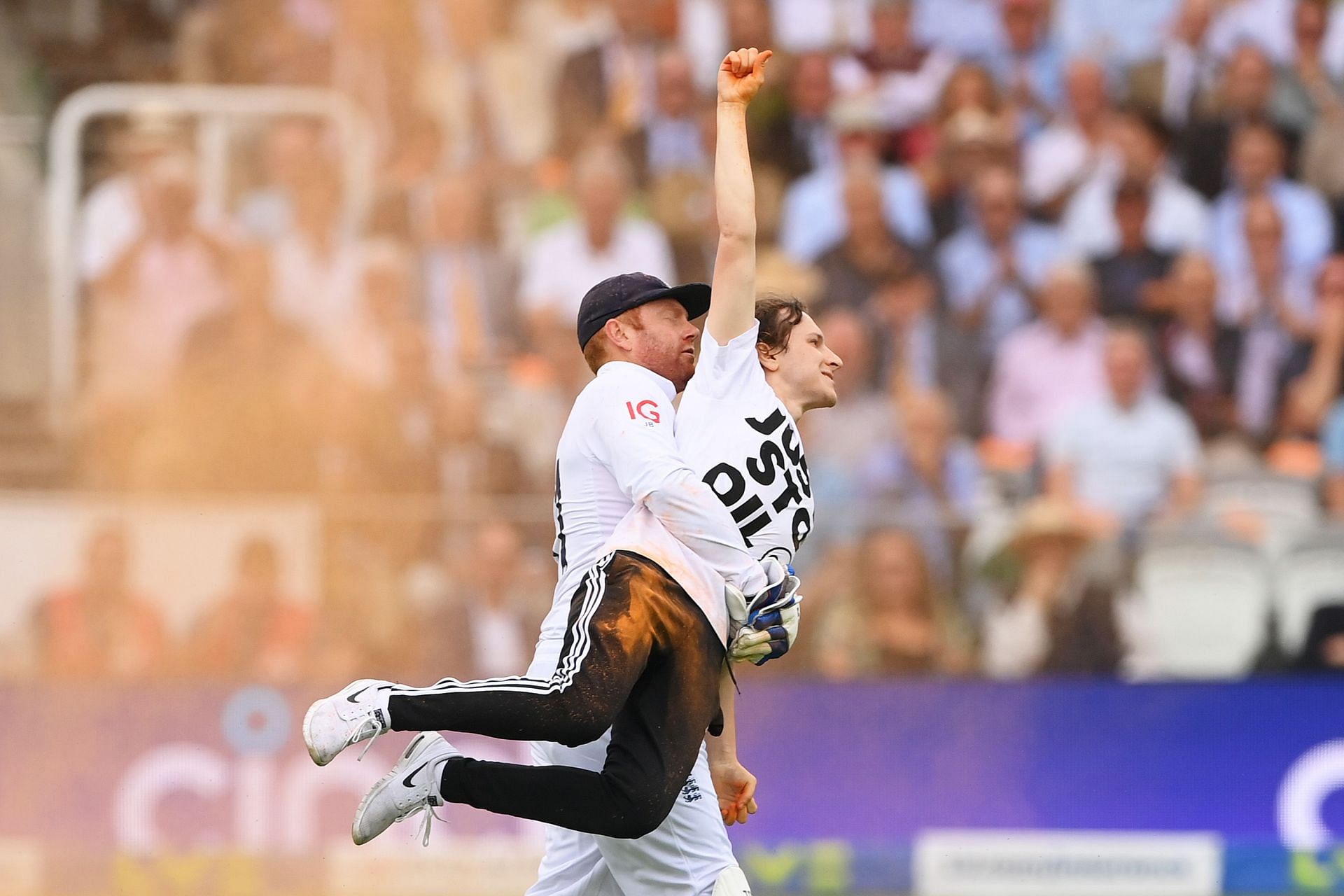 England v Australia - LV= Insurance Ashes 2nd Test Match: Day One
