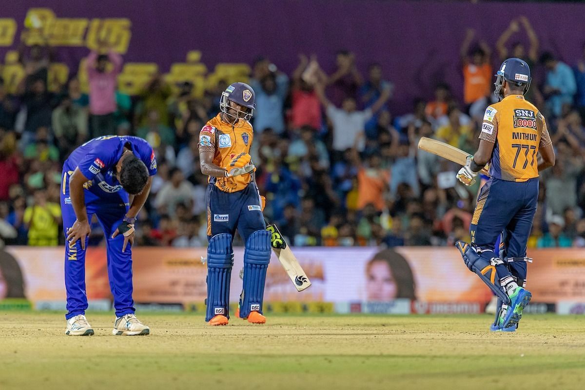 There were barely any celebrations as Ajitesh reached three figures - the team comes first, eh?