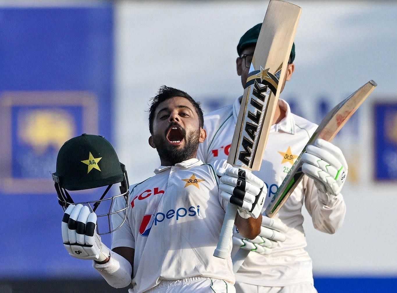 साउद शकील ने जबरदस्त दोहरा शतक लगाया था (Photo - PCB)