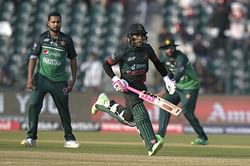 "I feel they will miss a spinner here" - Irfan Pathan on Faheem Ashraf being preferred over Mohammad Nawaz in Pakistan's XI for India clash