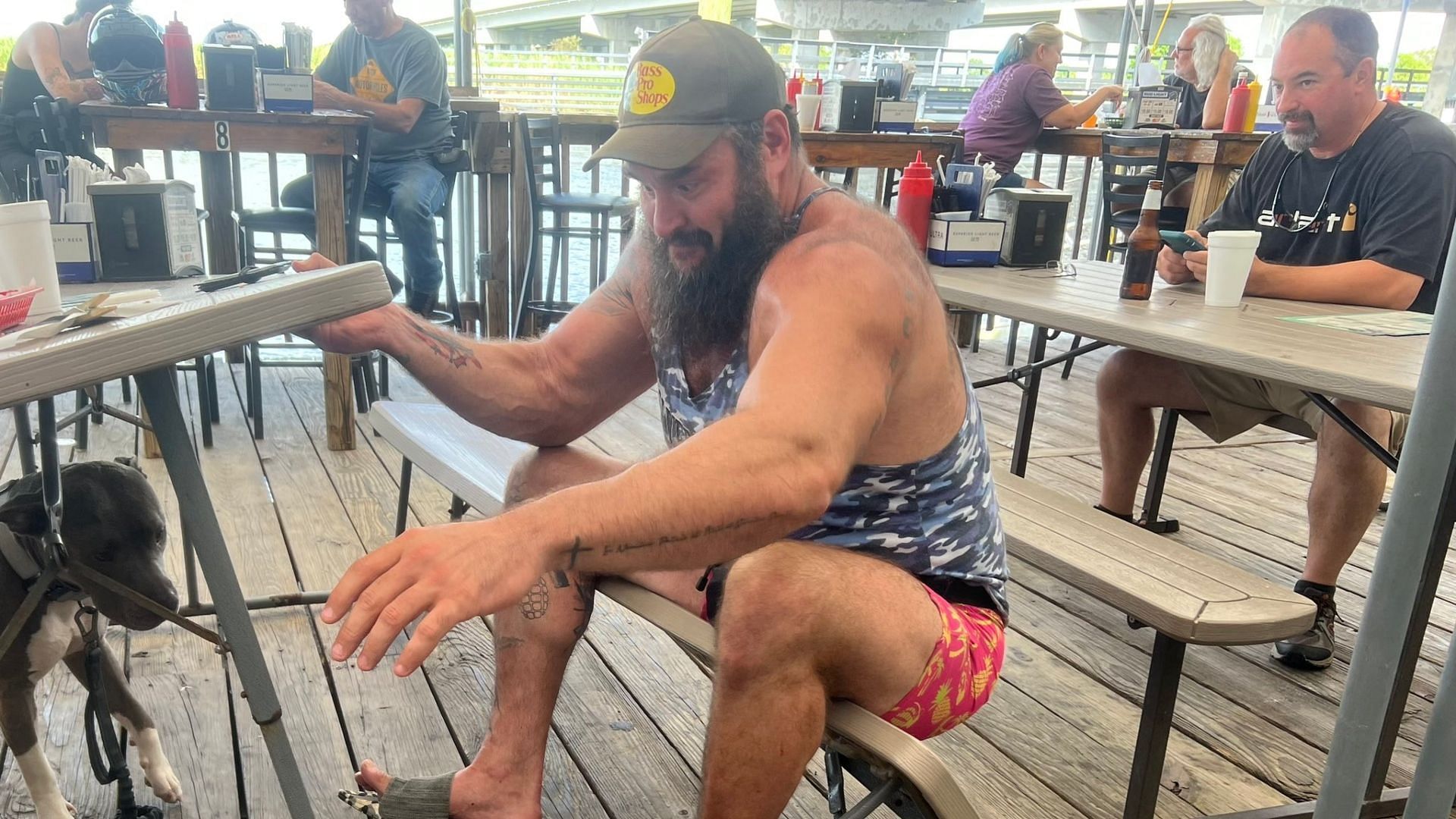 braun strowman broke table