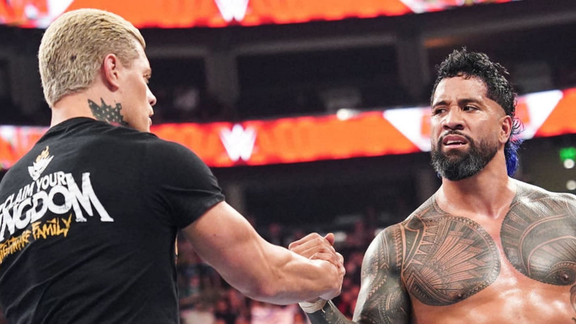 WWE सुपरस्टार्स की खास प्रतिक्रिया सामने आई है 