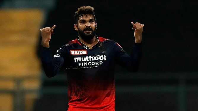 3 players in the Abu Dhabi T10 who can earn an IPL 2024 contract ft. Wanindu Hasaranga