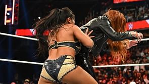 WWE द्वारा 35 साल के Superstar की बुकिंग को लेकर दिग्गज का फूटा गुस्सा और जमकर साधा निशाना, Raw में अपने विरोधी को किया था नॉक-आउट