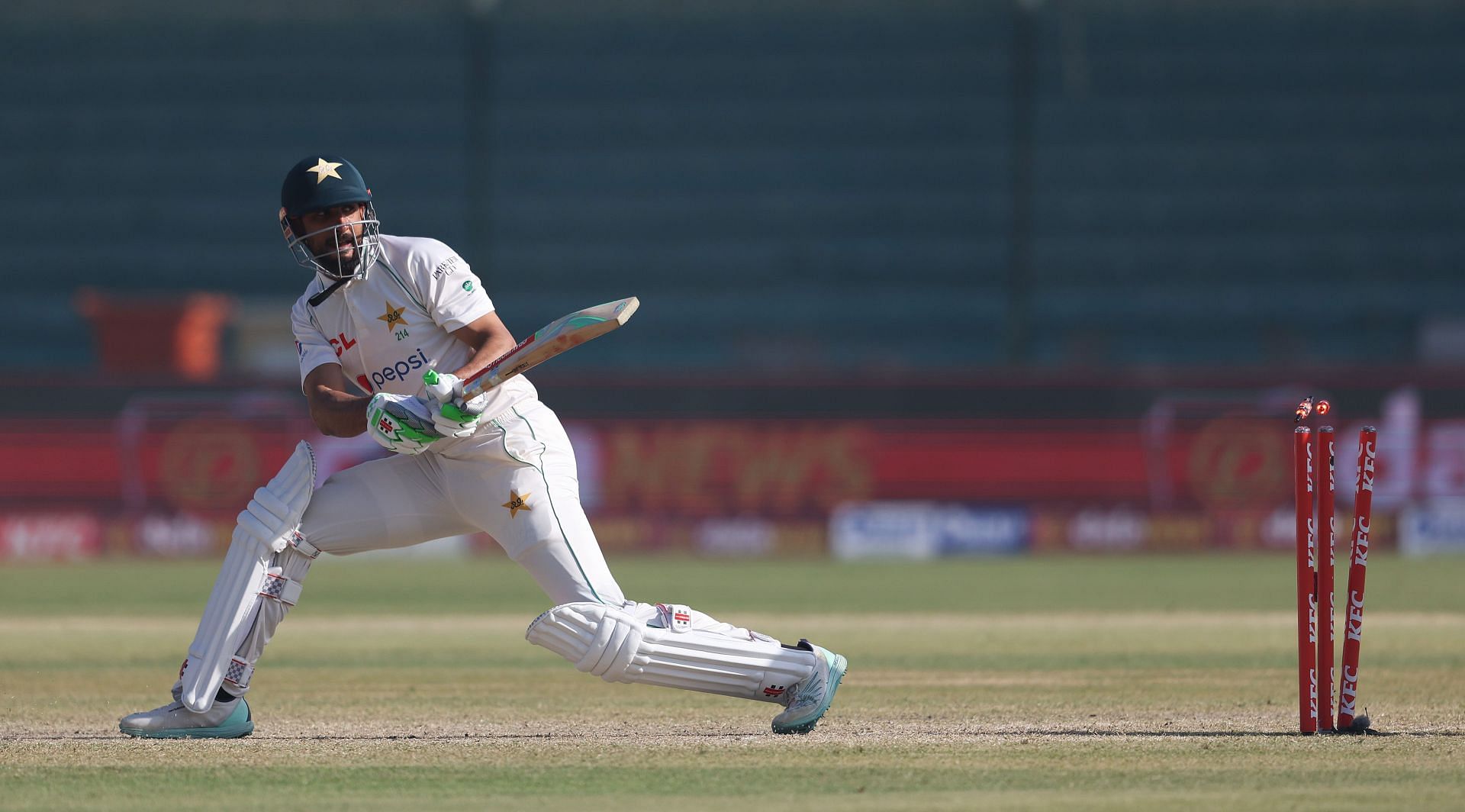 Pakistan v England - Third Test Match: Day Three