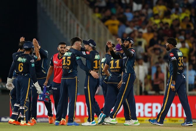 "They might have to compromise a spinner" - Aakash Chopra questions whether Gujarat Titans will be able to play Rashid and Noor together in IPL 2024