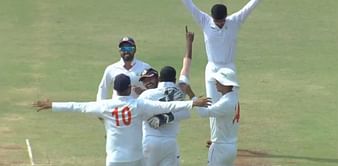 [Watch] Yash Thakur is ecstatic after cleaning up Kulwant Khejroliya as Vidarbha enter Ranji Trophy 2024 final