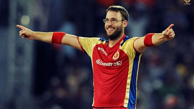 Top 5 spells by an RCB bowler in IPL playoffs ft. Daniel Vettori