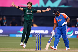 "Left-arm pacers and Indian batters hasn't been a good story" - Aakash Chopra picks Mitchell Starc as one of the threats for India vs Australia
