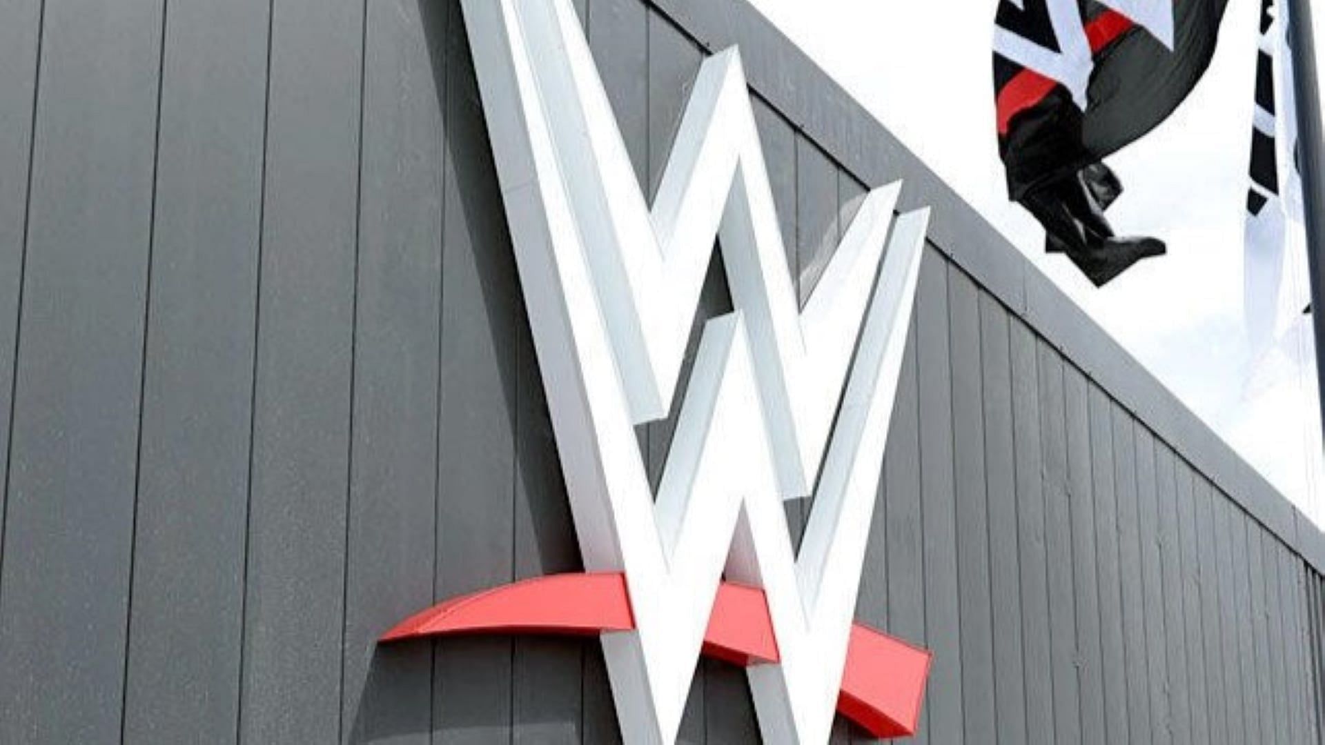 WWE Superstars have had their reasons to call it quits. (Image credits: wwe.com)