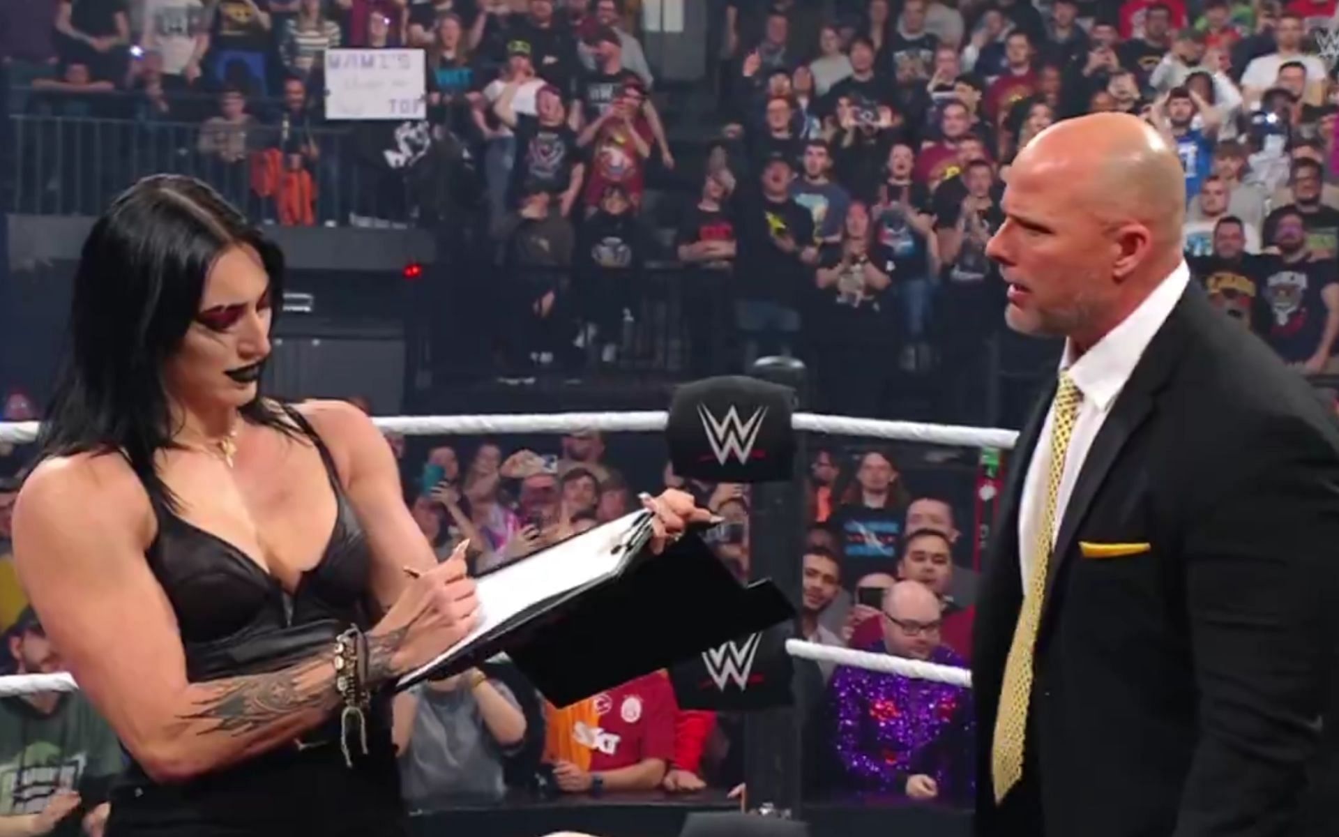 (An incredible moment on RAW (Pic Courtesy: SonyLiv Streaming)