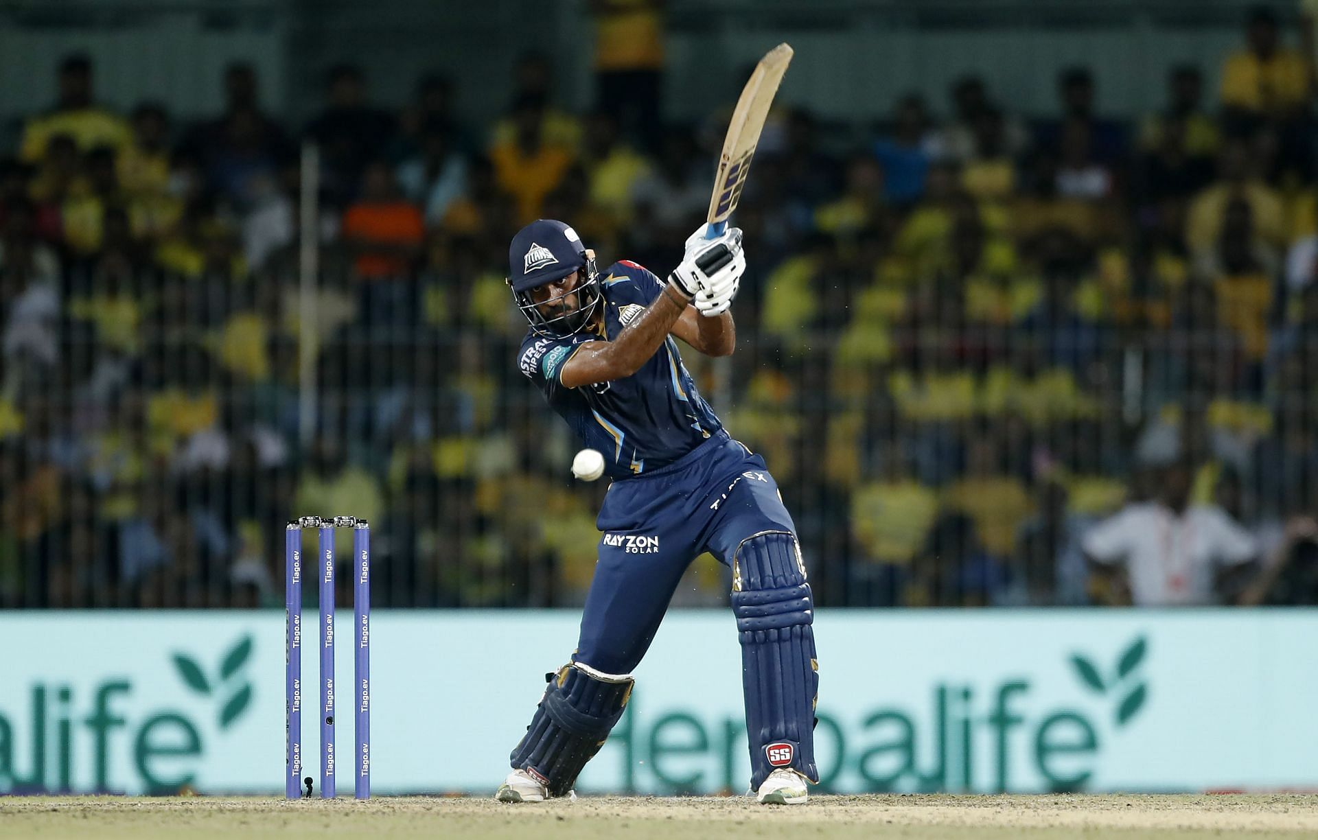 Vijay Shankar could be a handy pick for CSK ahead of Deepak Hooda - Source: Getty