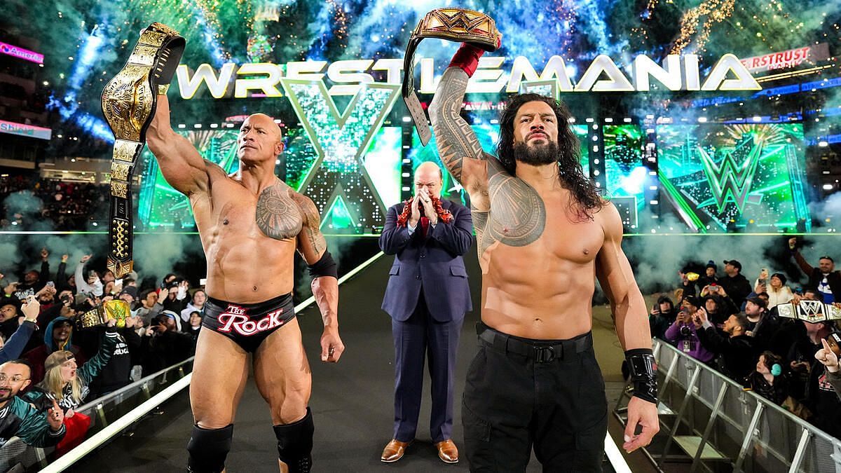 रोमन रेंस और द रॉक (Photo: WWE.com)