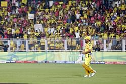 Shimron Hetmyer pulls off a brilliant catch under pressure to dismiss MS Dhoni in RR vs CSK IPL 2025 match [Watch]